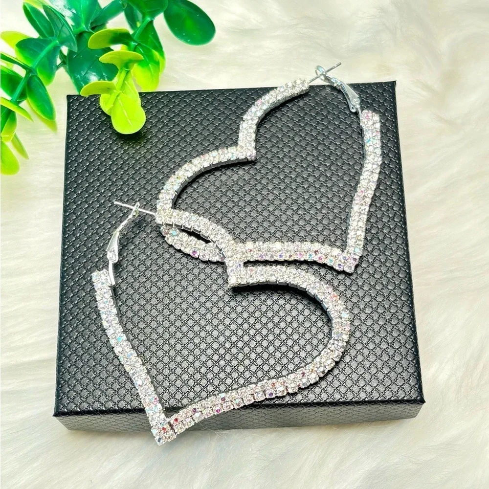 Sparkling Rhinestone‎ Heart Hoop Earrings